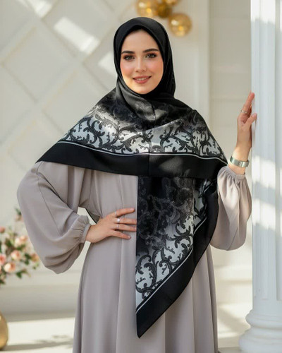 روسری نخی قواره 140 کد 133