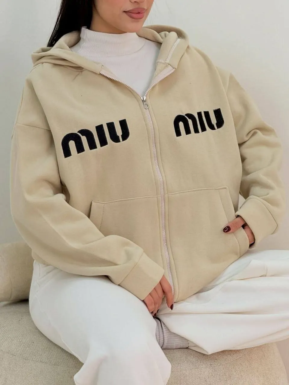 حراج سویشرت ترند MIU MIU دورس اسپان توکرک